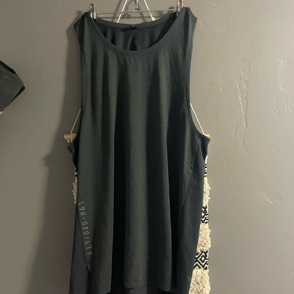 Lululemon Mens tank